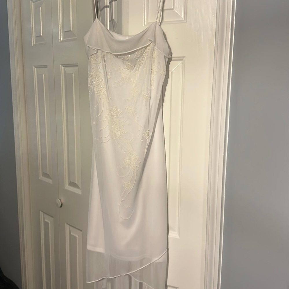 Byer Too! White Flower Beaded Dress Medium